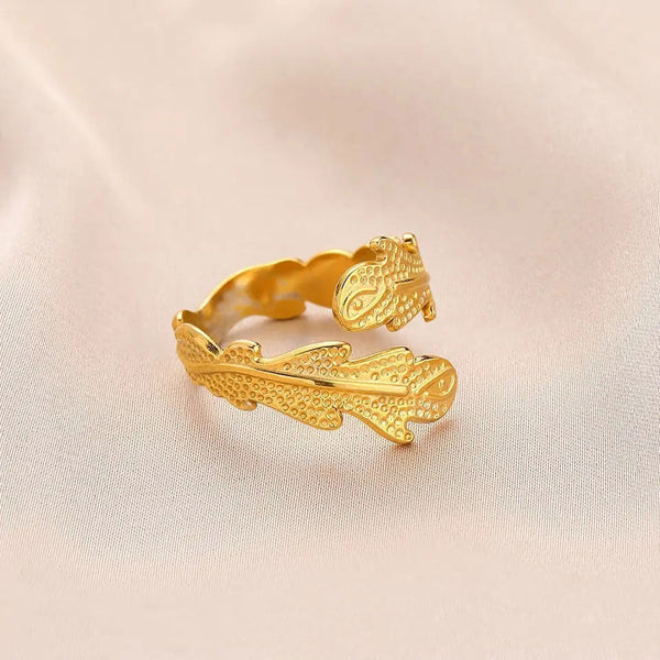 Janirelle | Coral Ring 18K Gold