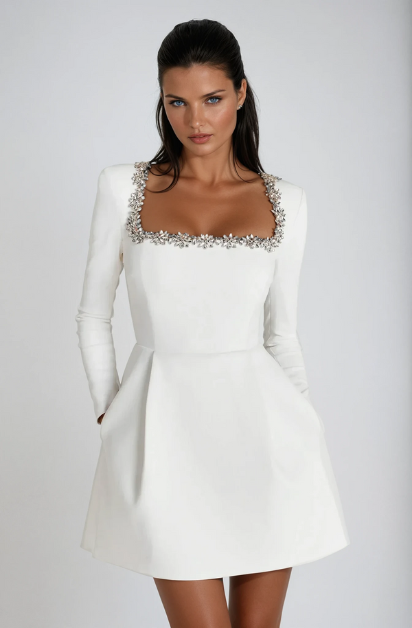 Alma – Abito romantico con volant