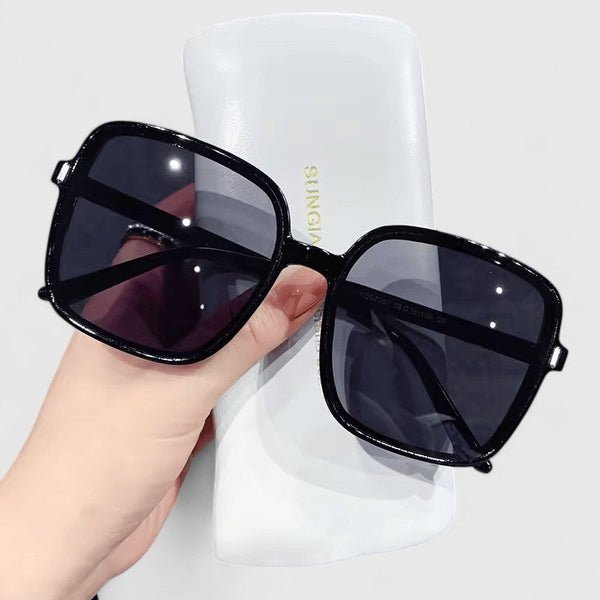 Destinie | Elegant Sunglasses